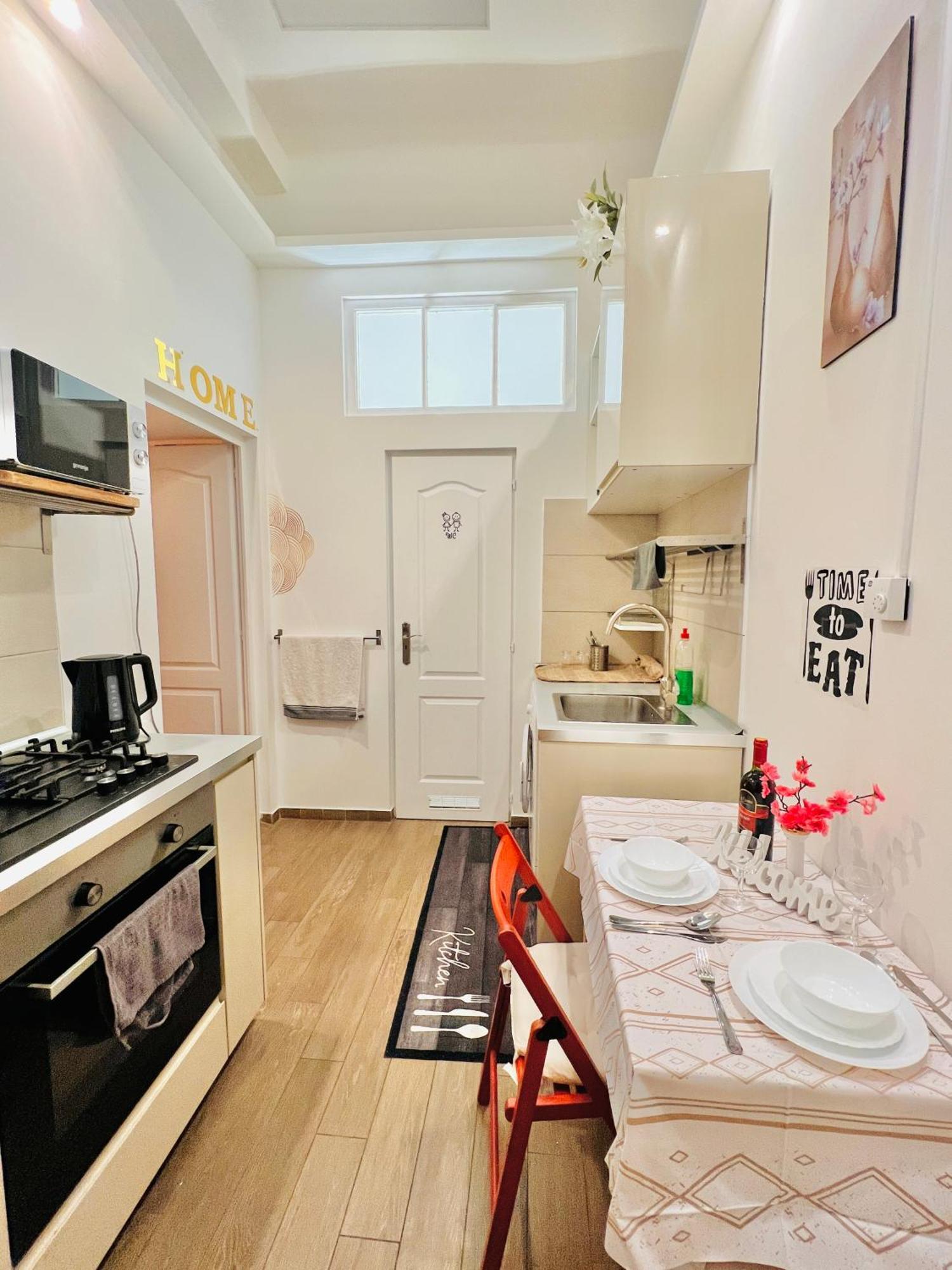 Chloe Apartment 부다페스트 외부 사진